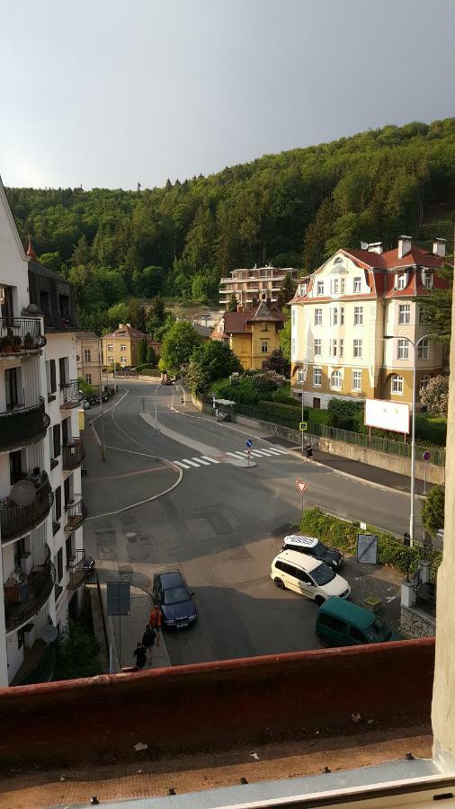 Nely'S Apartment Karlsbad Exterior foto